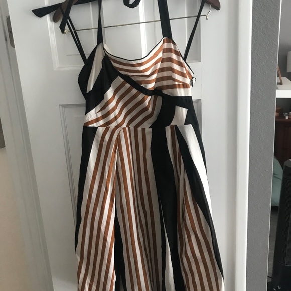 Halter Party Dress - Picture 3 of 6